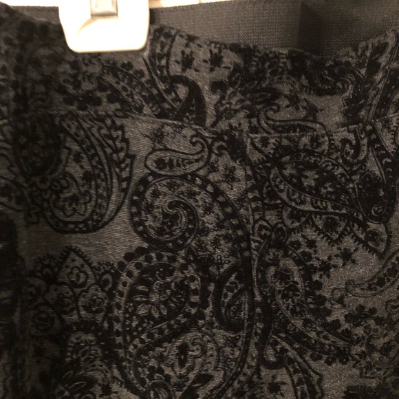 Paisley Velvet Legging - Picture 2 of 2